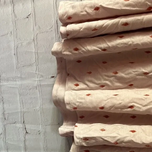 Pink Smocked Sleeve Top​ Puffey sleeves - Picture 9 of 10